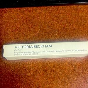 VB- longwear crease proof eyeshadow stick in pecan